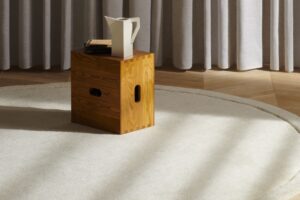 L'immagine attuale non ha un testo alternativo. Il nome del file è: TABOURET-CASSINA.jpg